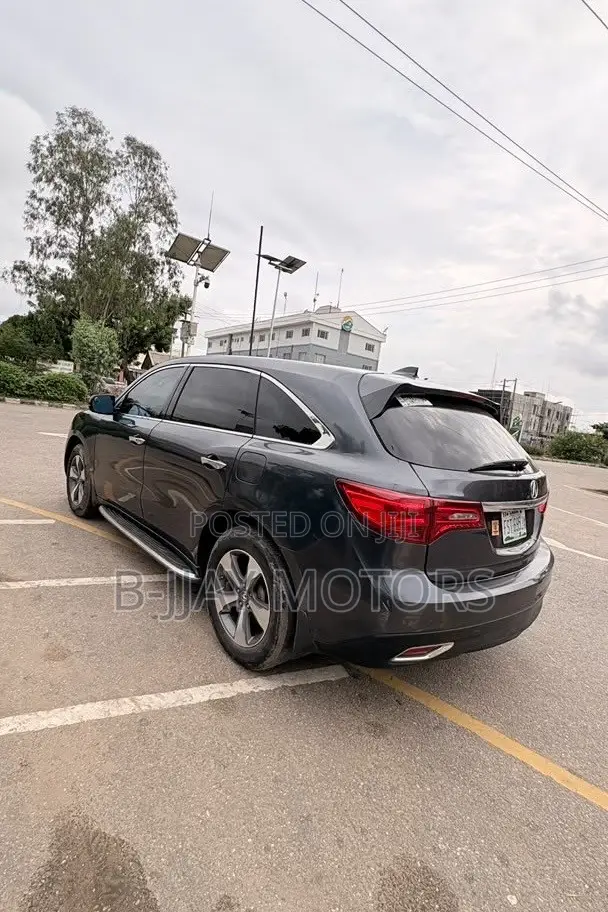 Acura MDX SUV 4dr FWD (3.5L 6cyl 9A) 2016 Gray