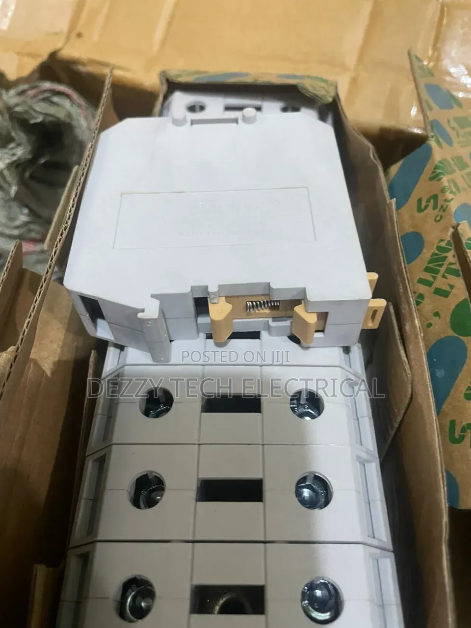 70mm Terminal Connector