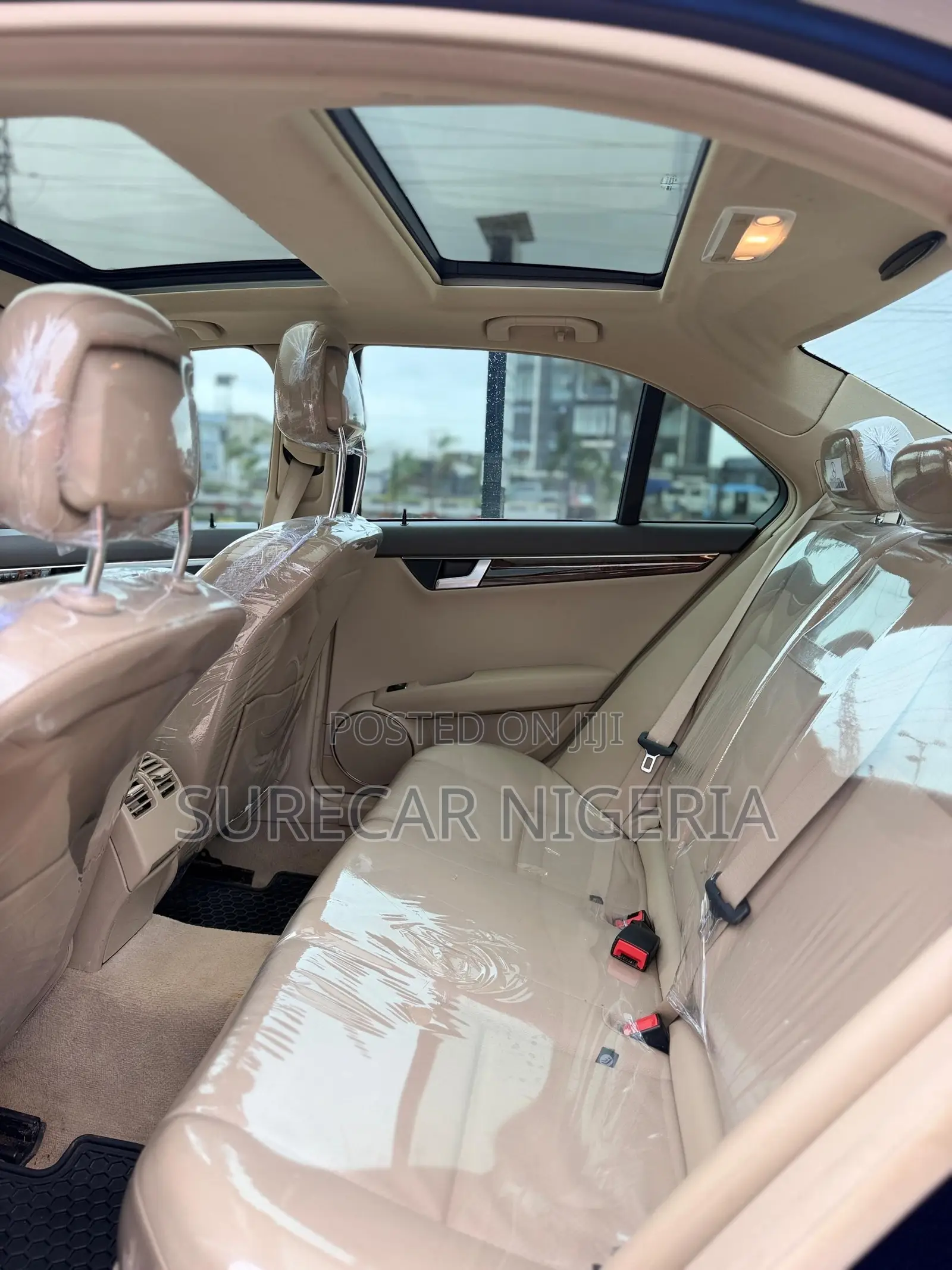 Mercedes-Benz C300 2012 Blue