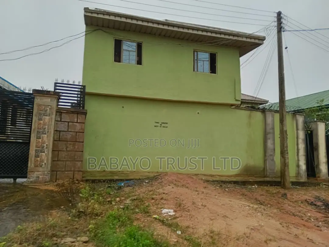 7bdrm Block of Flats in Iduowina, Benin City for sale