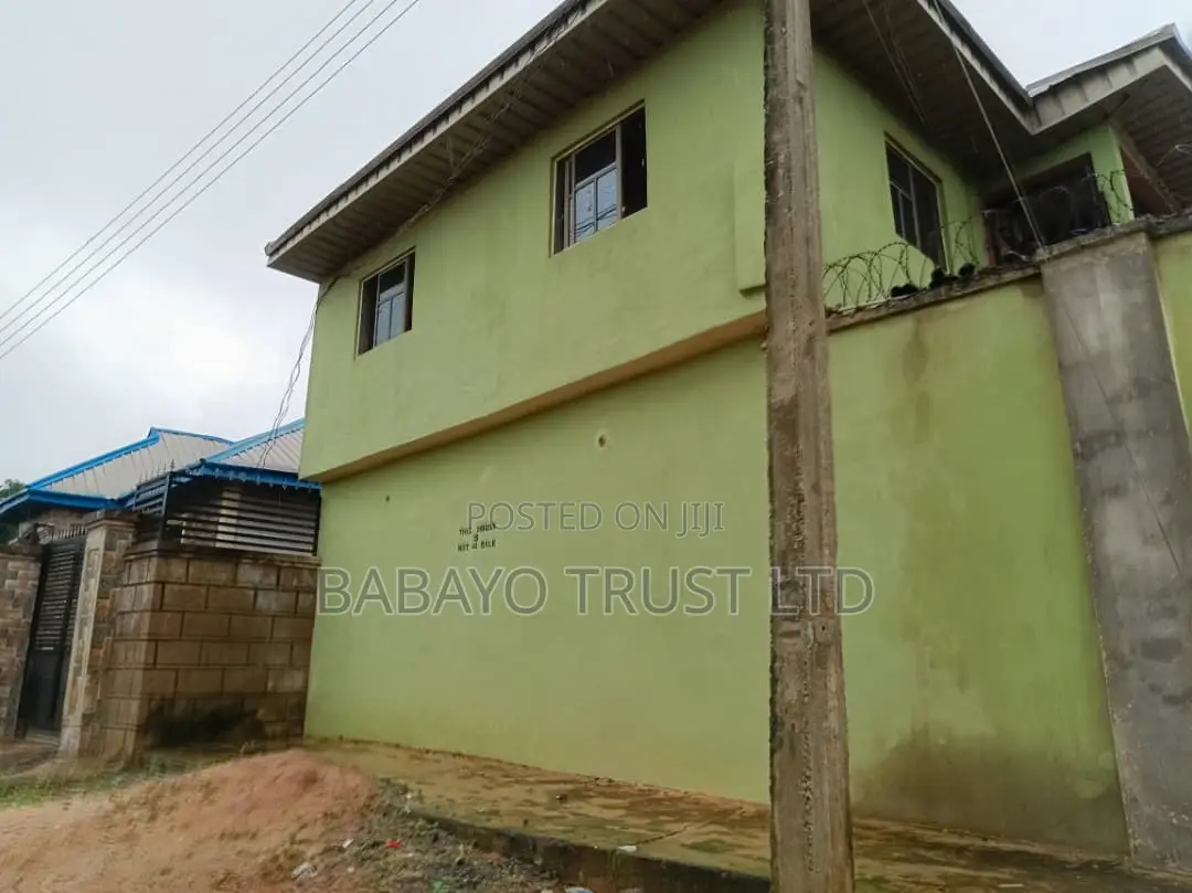 7bdrm Block of Flats in Iduowina, Benin City for sale