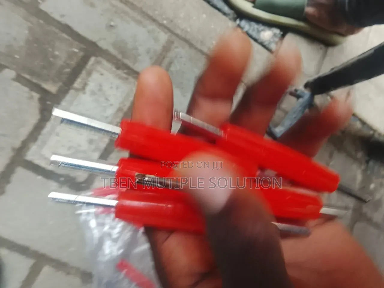 Double-Headed Tire Valve Core Removal Tools