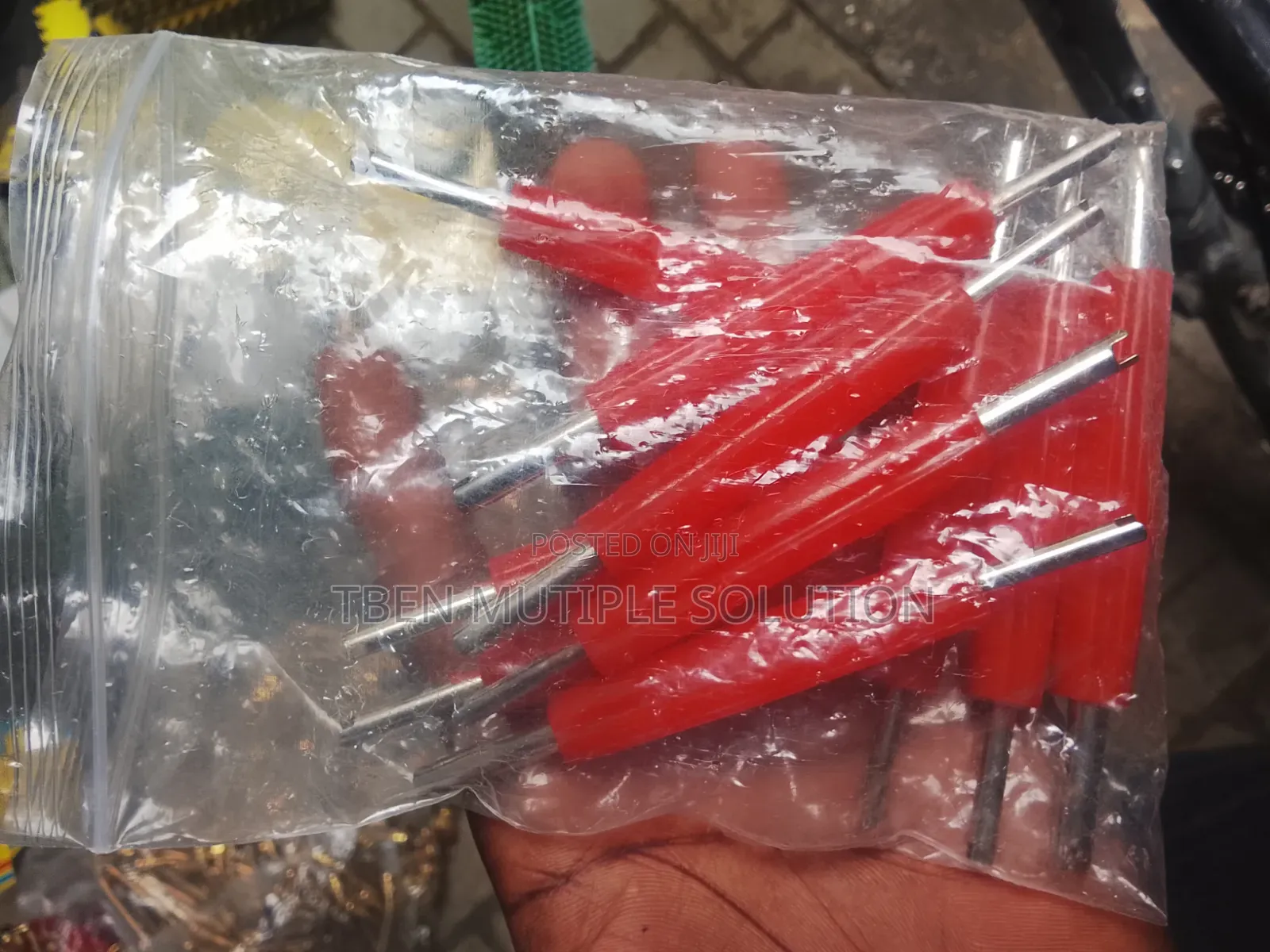Double-Headed Tire Valve Core Removal Tools