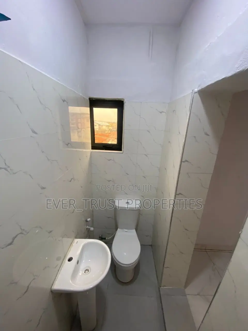 1bdrm Apartment in Evertrust Properties, Bariga / Shomolu for rent