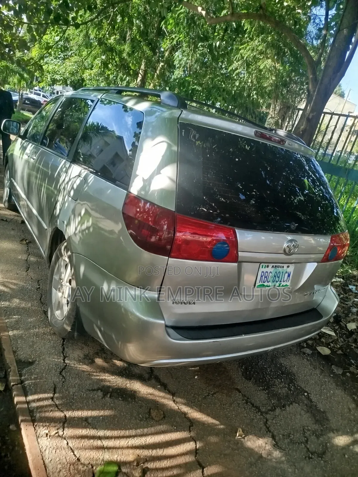 Toyota Sienna 2008 Gold