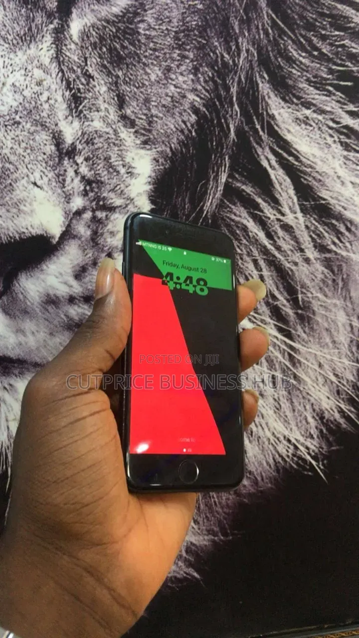 Apple iPhone 8 128 GB Black