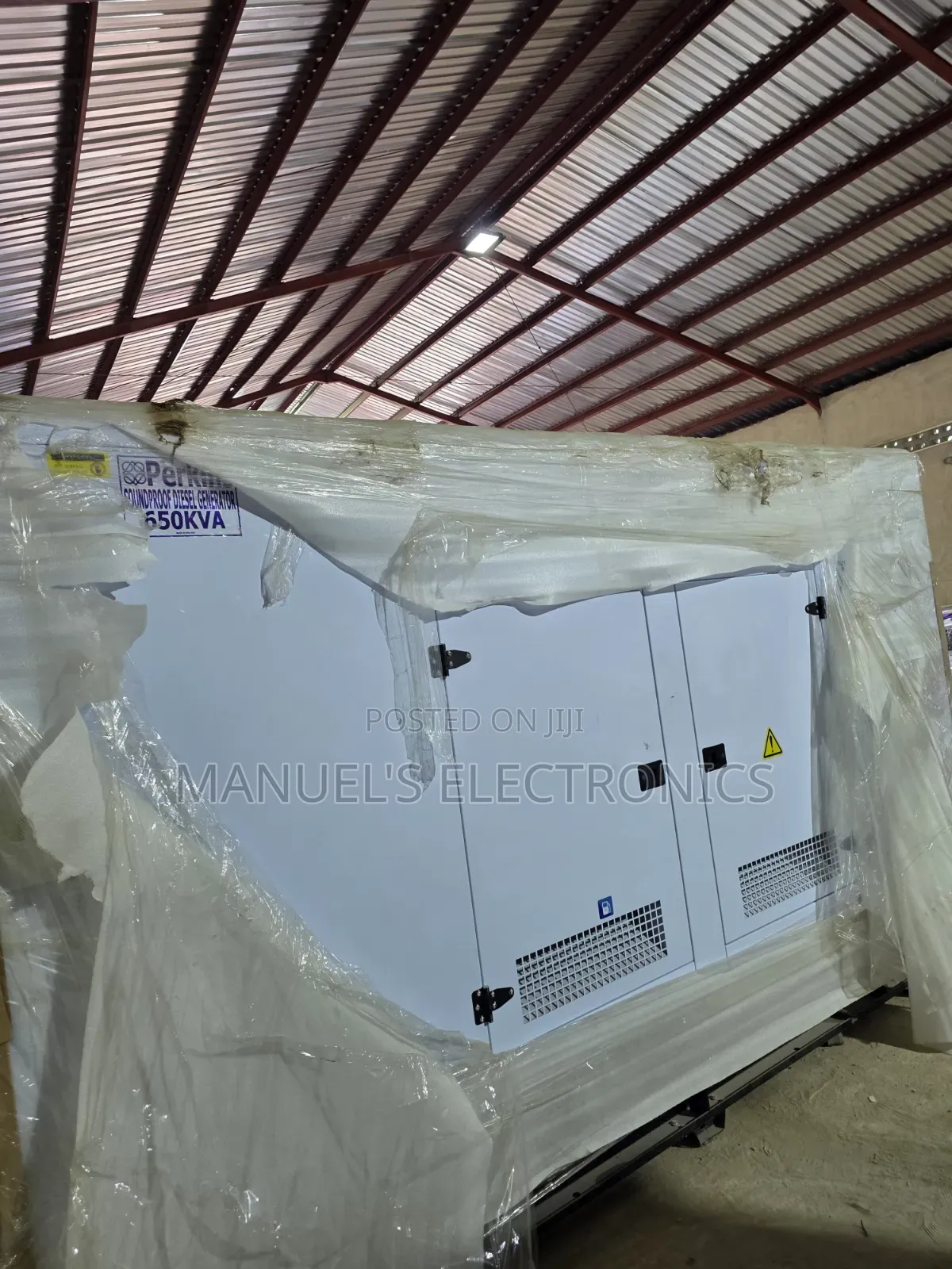 England Perkins Diesel Soundproof Generator Sp650kva 100%copper Coil