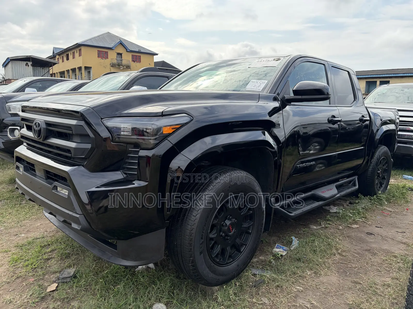 Toyota Tacoma 2025 Black