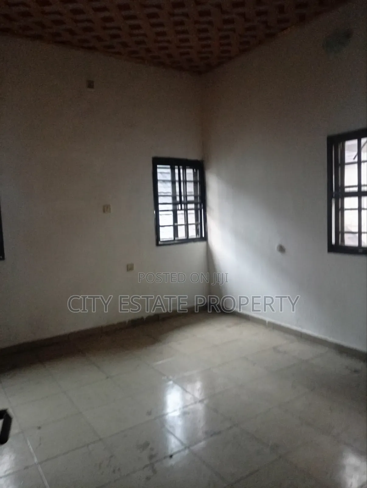 2bdrm Block of Flats in City Estate, Obio-Akpor for rent