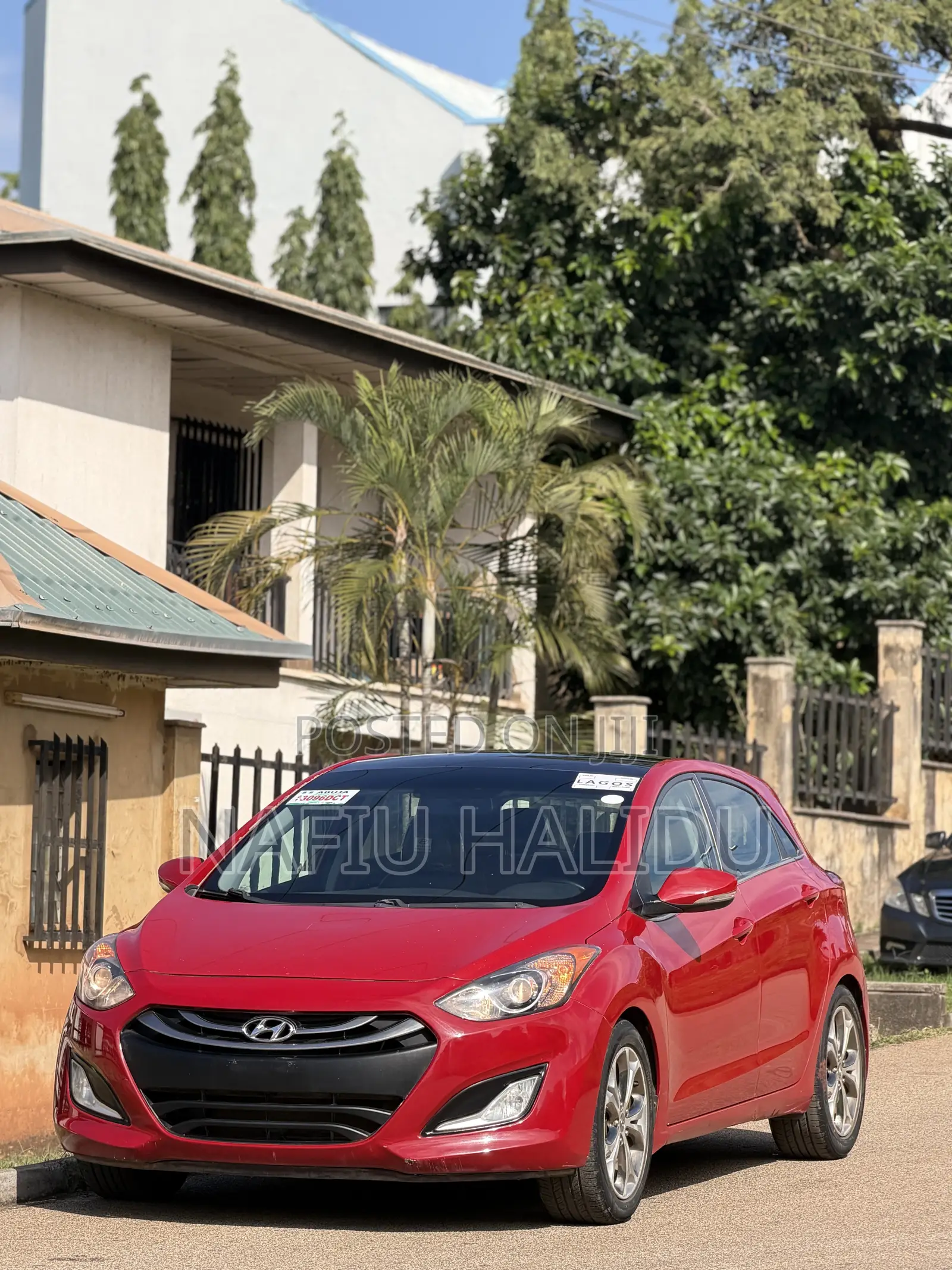 Hyundai Elantra 2013 Red