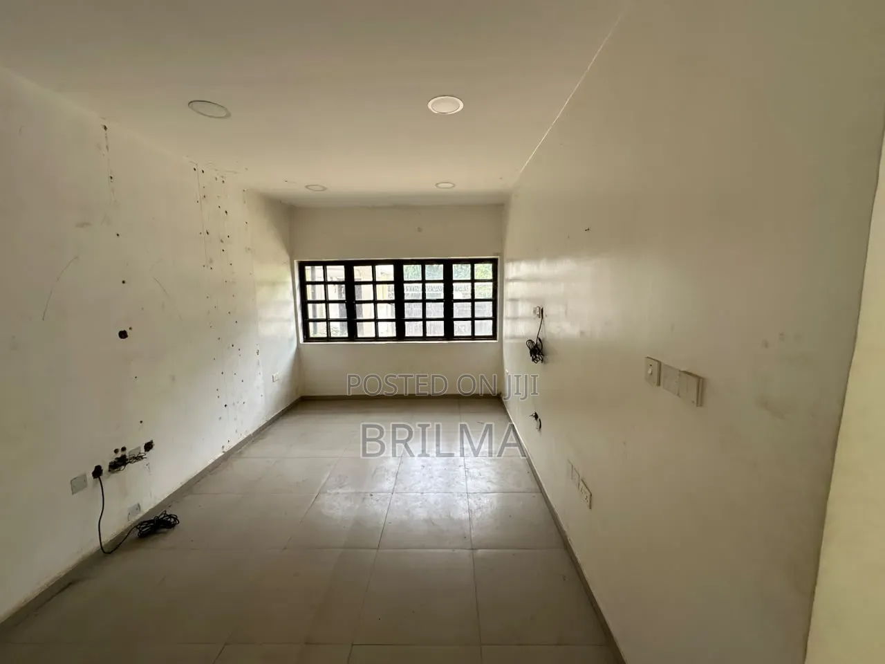 5bdrm Duplex in Wuse 2 for sale