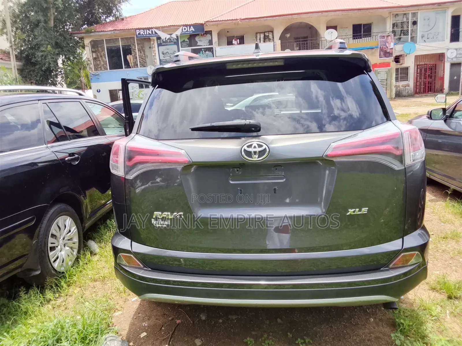 Toyota RAV4 2018 Gray