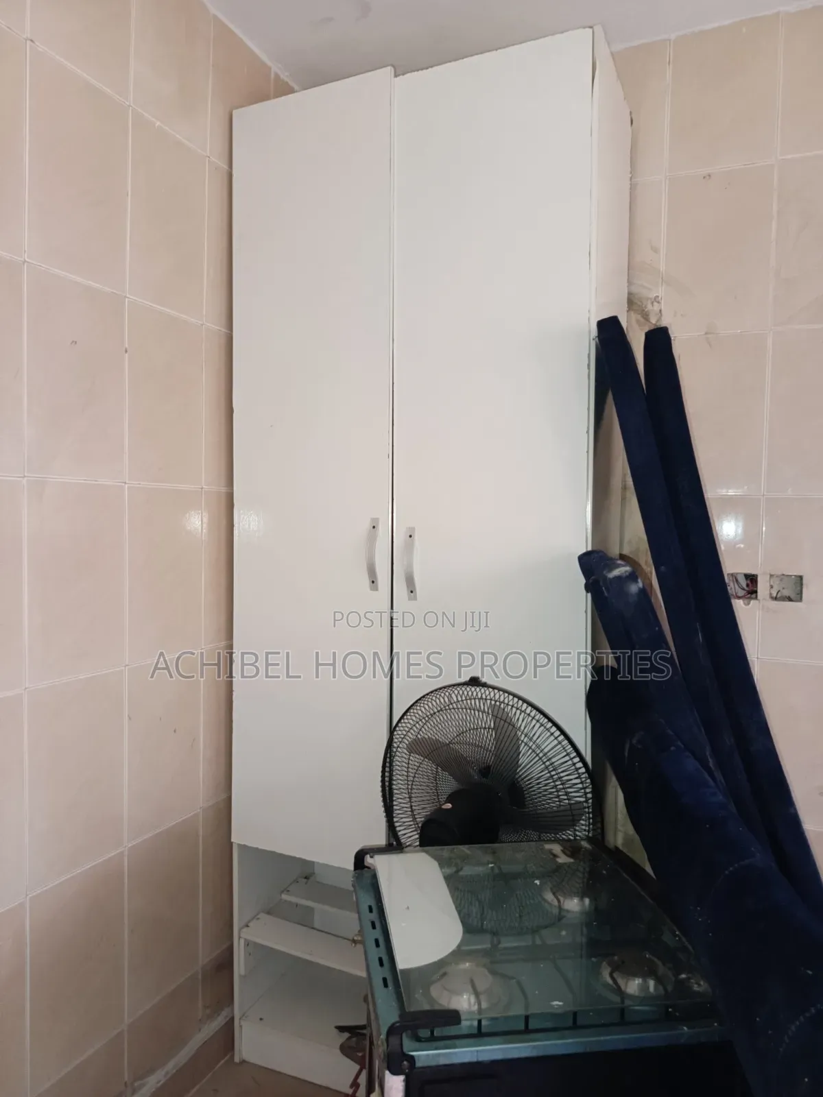 1bdrm Block of Flats in Opposite Peaceville, Lekki Phase 2 for rent