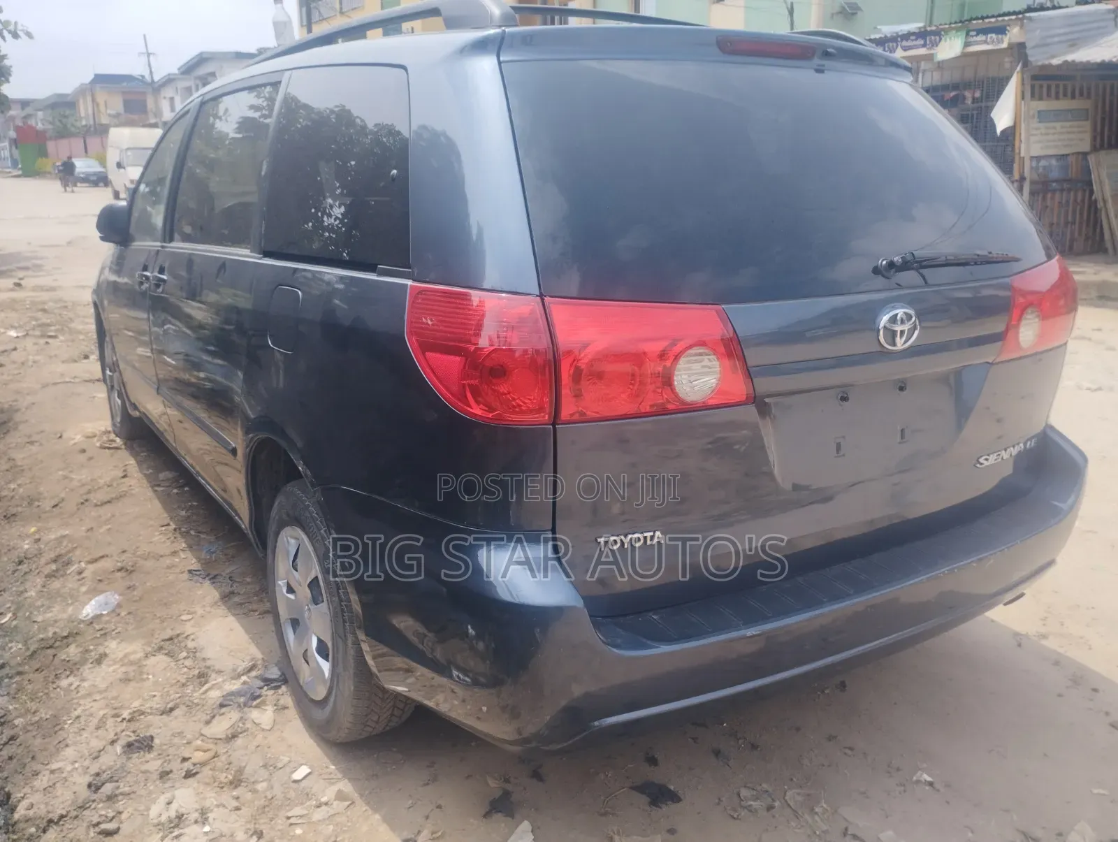 Toyota Sienna 2010 Matt Black