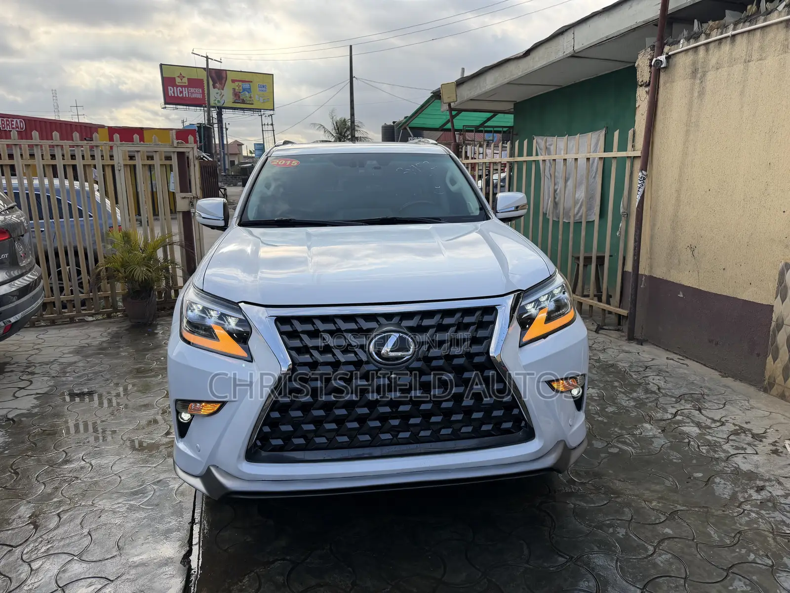 Lexus GX 460 Luxury 2015 White