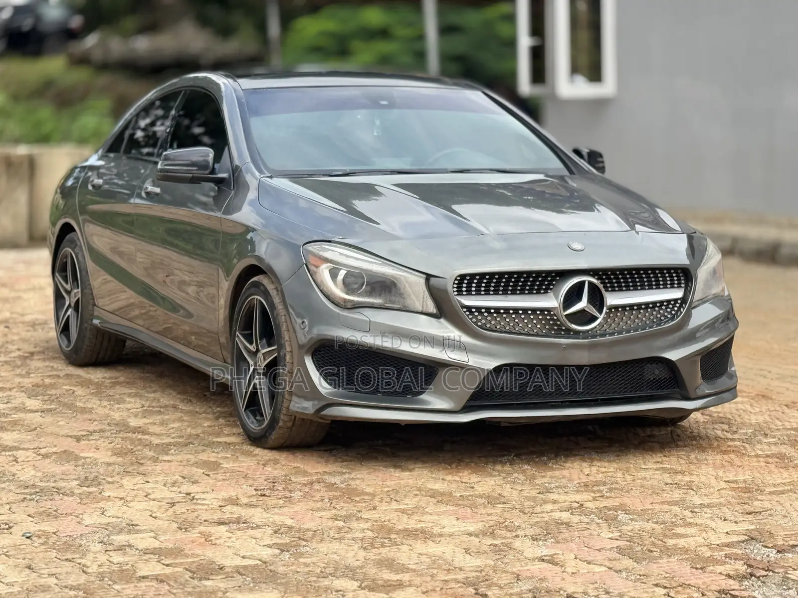 Mercedes-Benz CLA-Class CLA 250 Sedan 2014 Gray