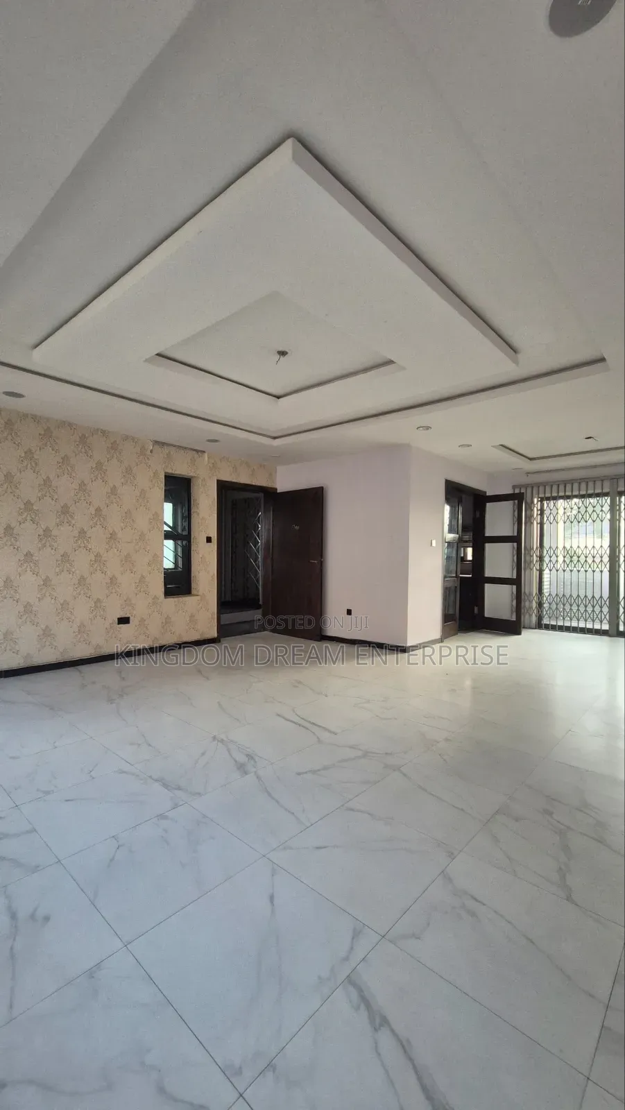 4bdrm Duplex in Ikeja Gra Lagos for rent