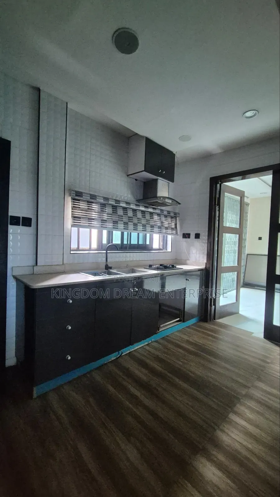 4bdrm Duplex in Ikeja Gra Lagos for rent