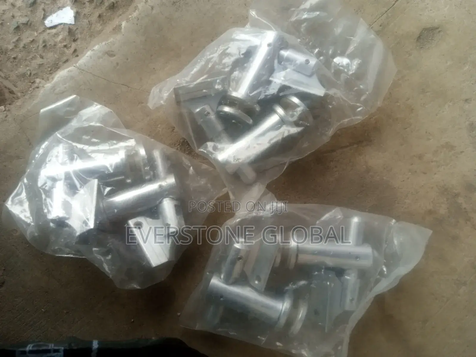Aluminum Glass-to-Pipe