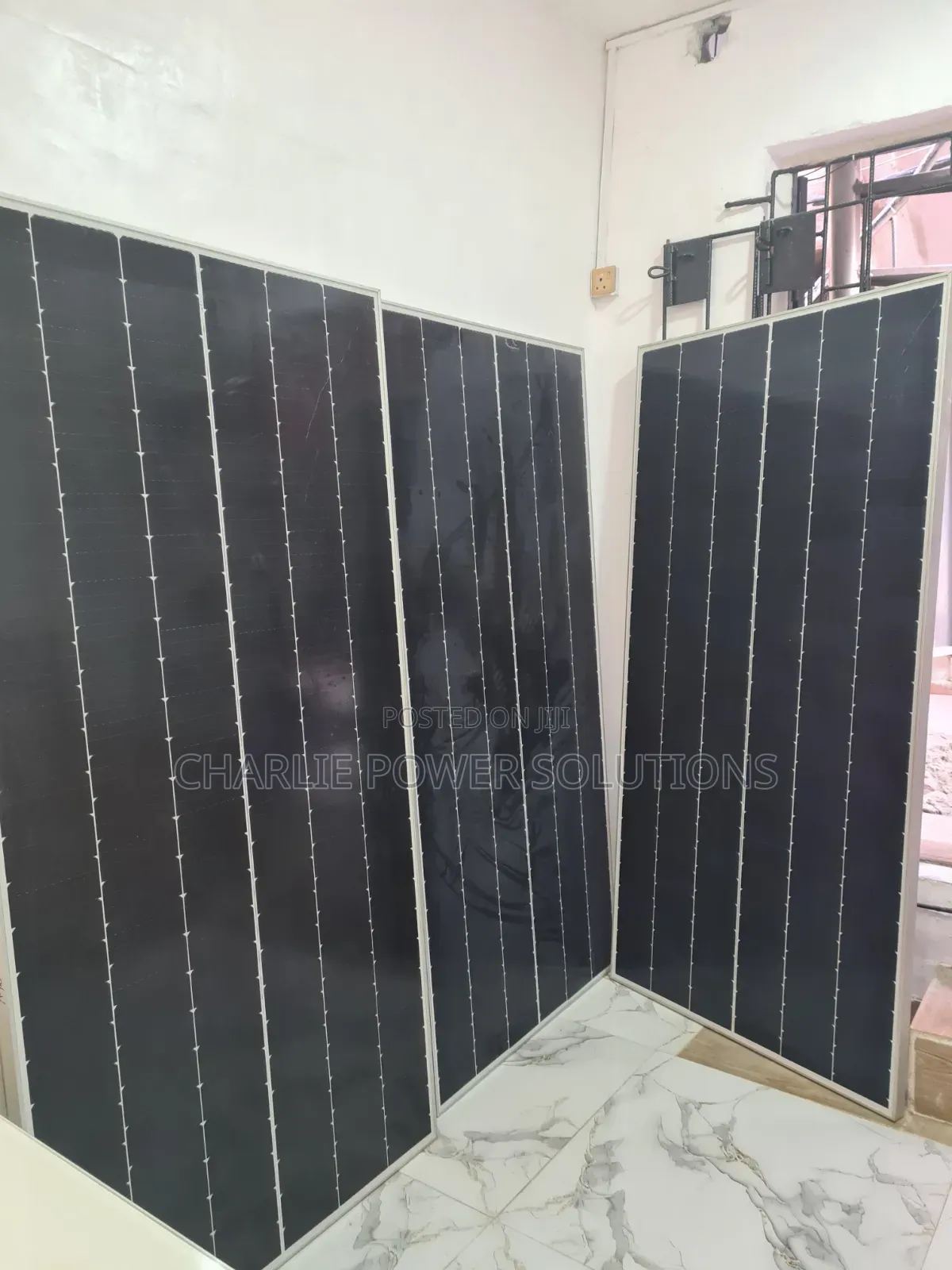 550watts Canadian Mono Crystalline Solar Panel