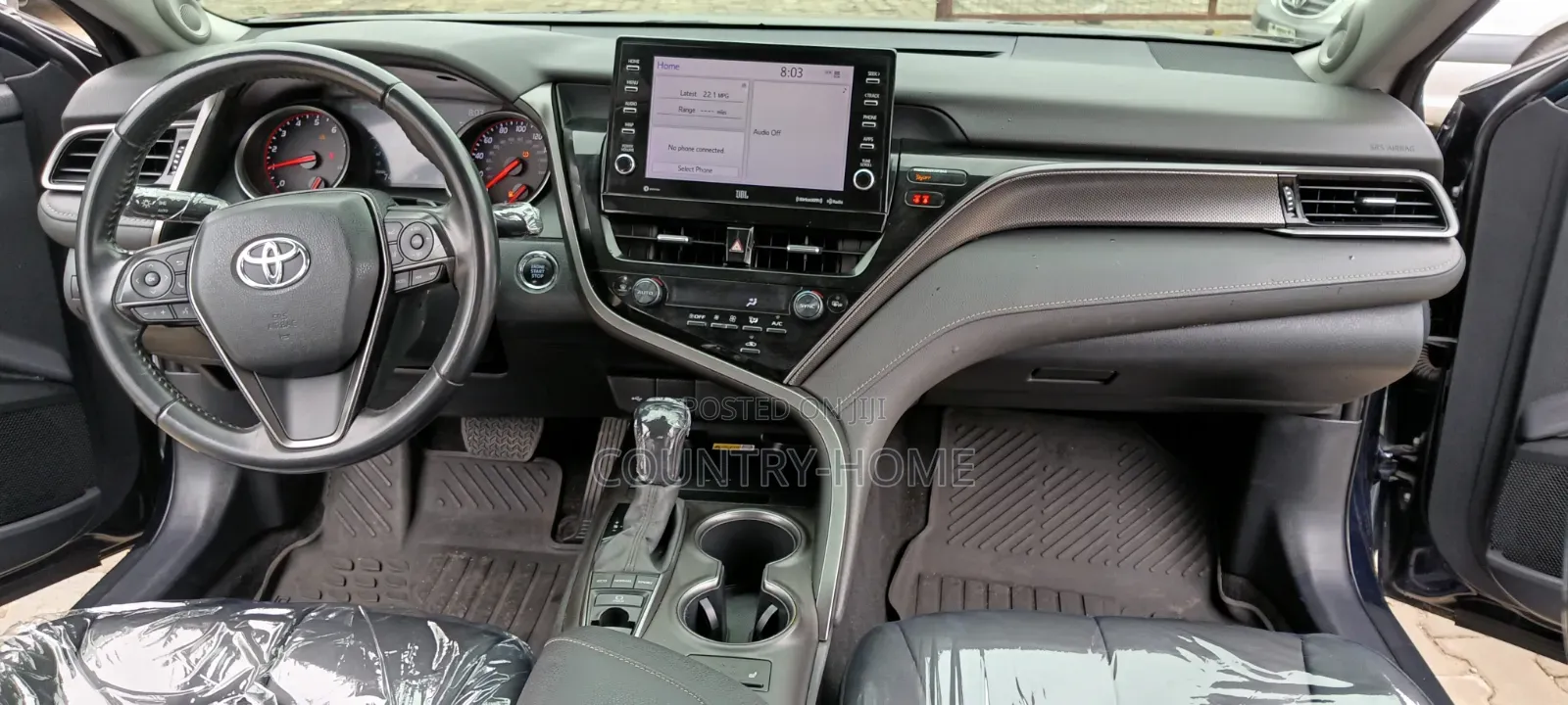 Toyota Camry XSE V6 2022 Blue