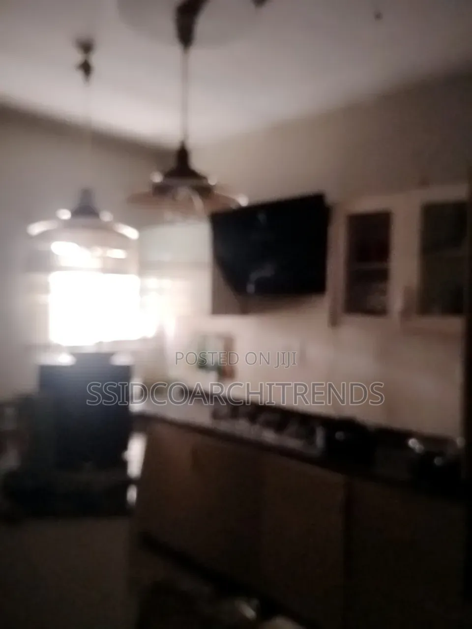 4bdrm Duplex in Chevron for rent