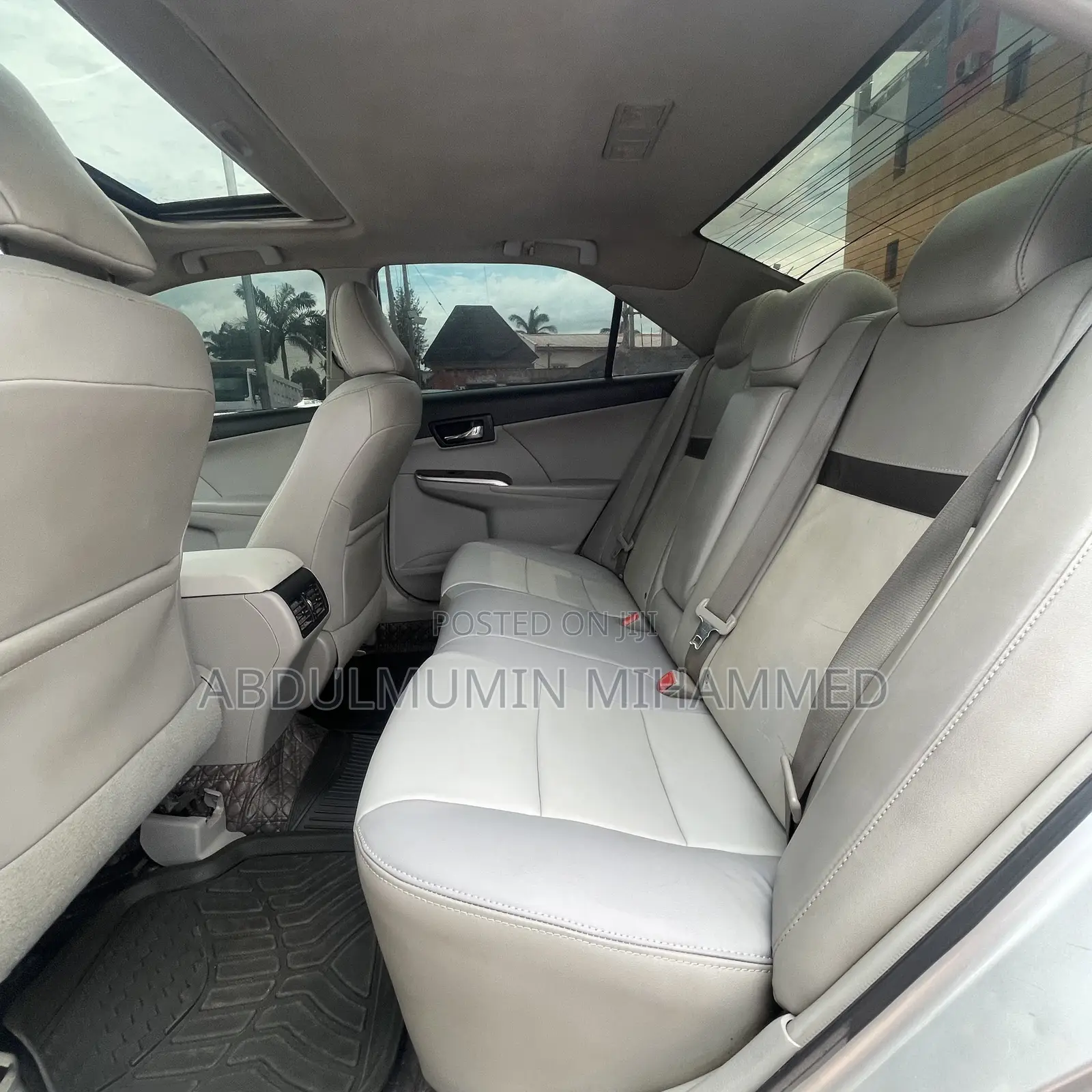 Toyota Camry XLE 4dr Sedan (2.5L 4cyl 6A) 2013 Silver