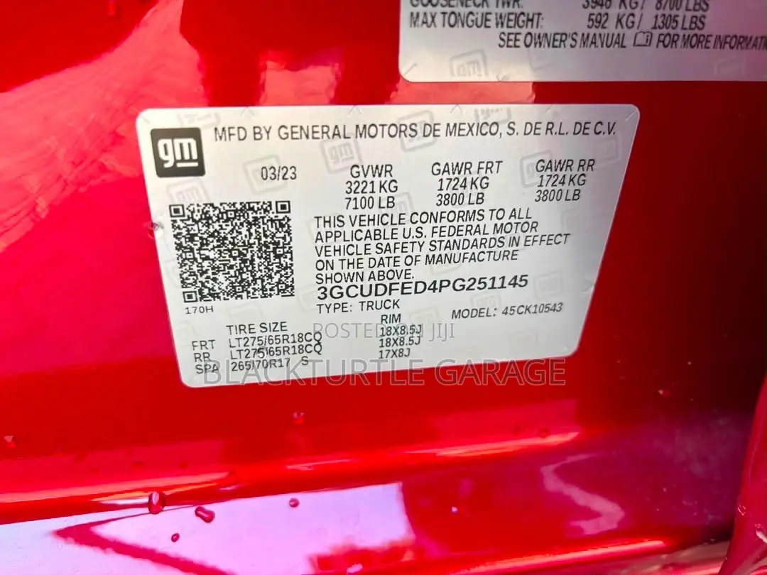 Chevrolet Silverado 2023 Red