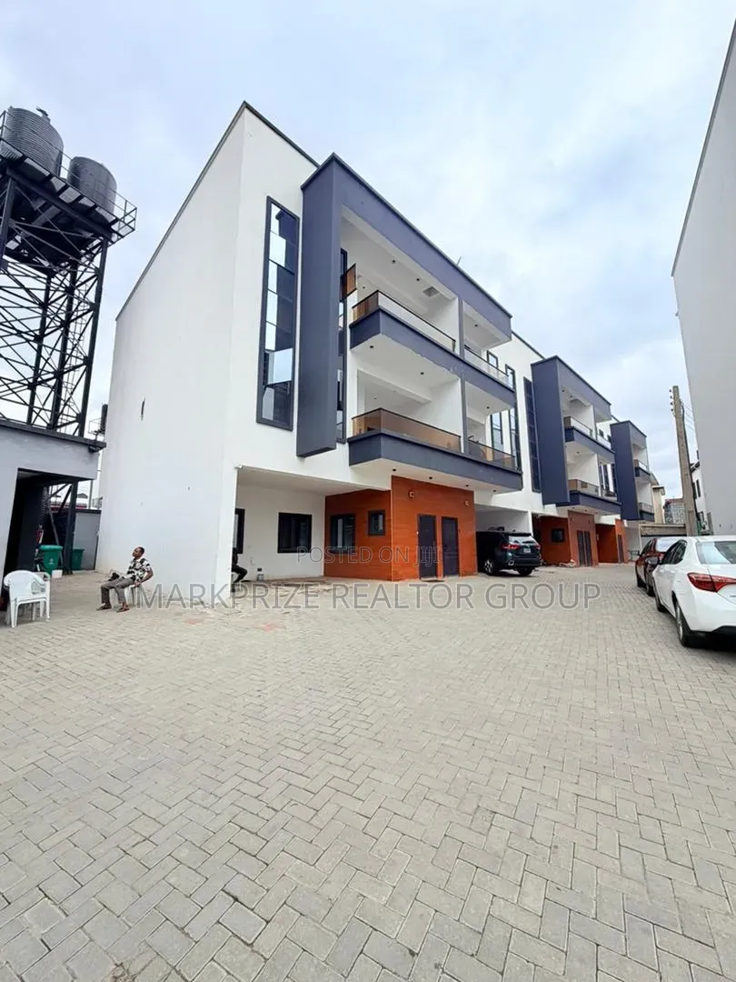 4bdrm Duplex in Allen Ikeja Lagos for sale