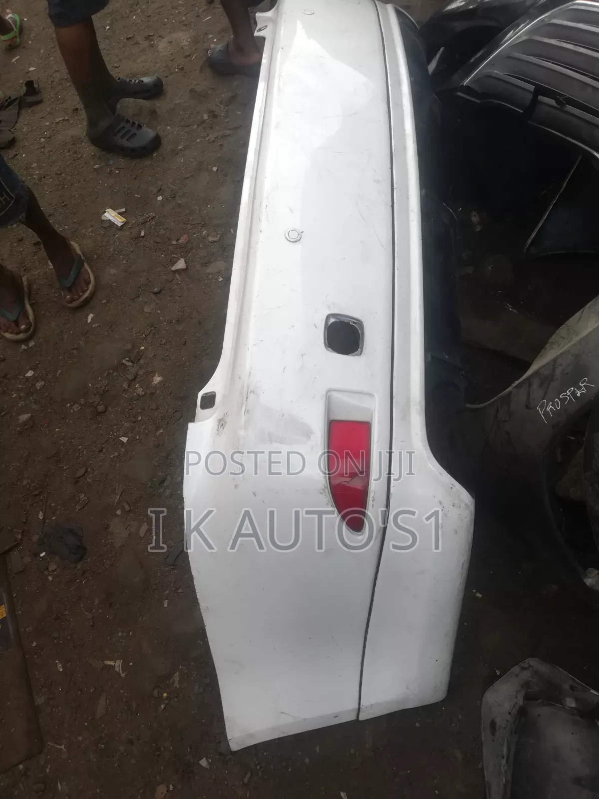 Complete Tukubo Back Bumper for Lexus Is 250 2008 to 2010