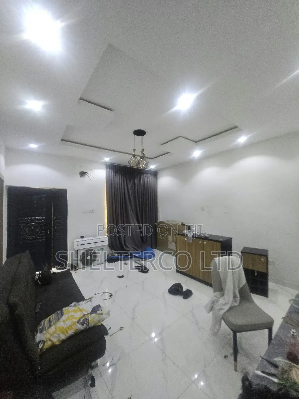 3bdrm Apartment in Omole Phase 1 for rent