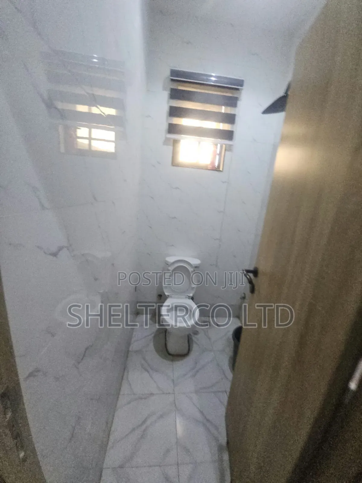 3bdrm Apartment in Omole Phase 1 for rent
