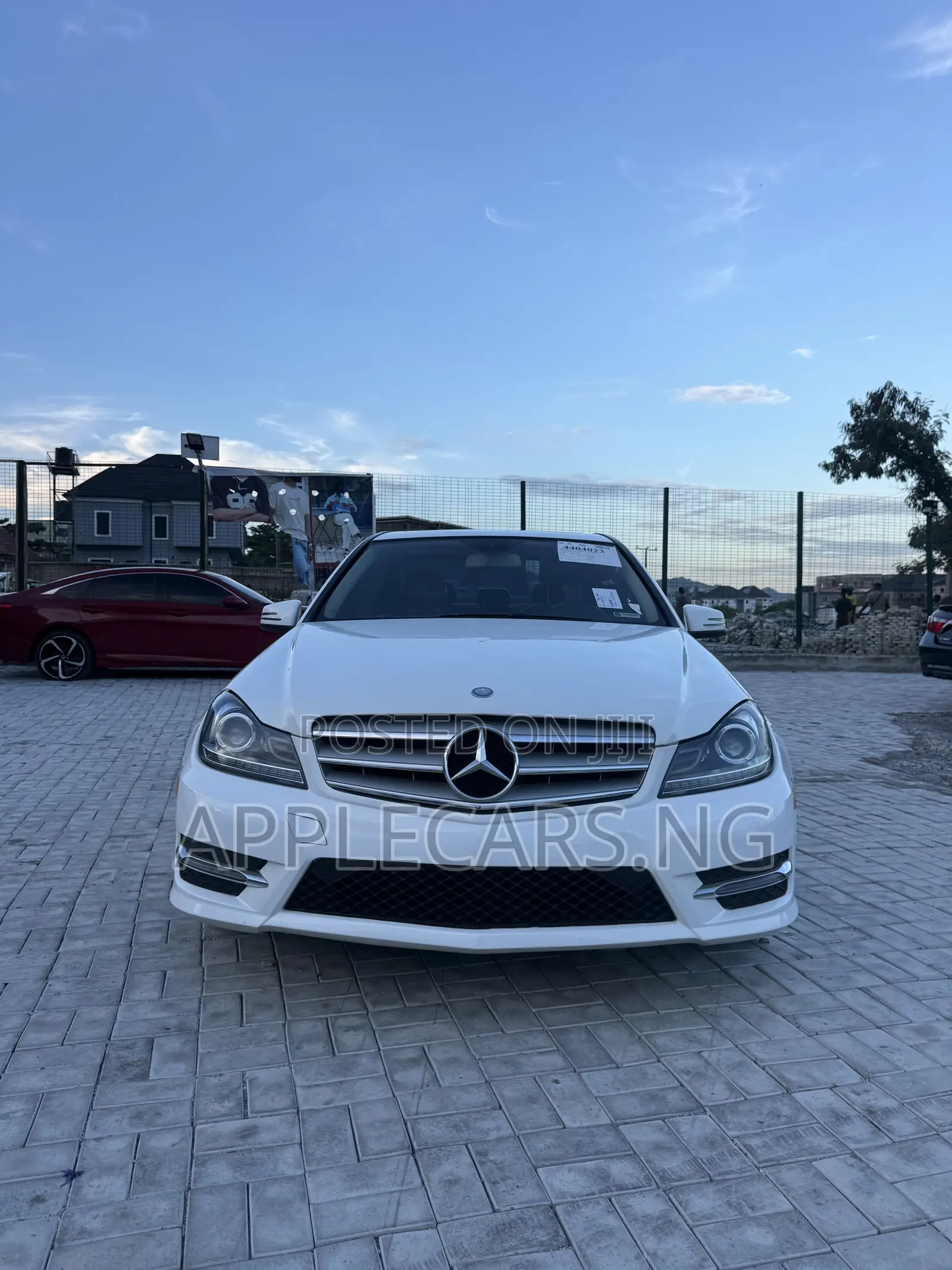 Mercedes-Benz C300 Sport 4Matic Sedan AWD (3.5L 6cyl 7A) 2014 White