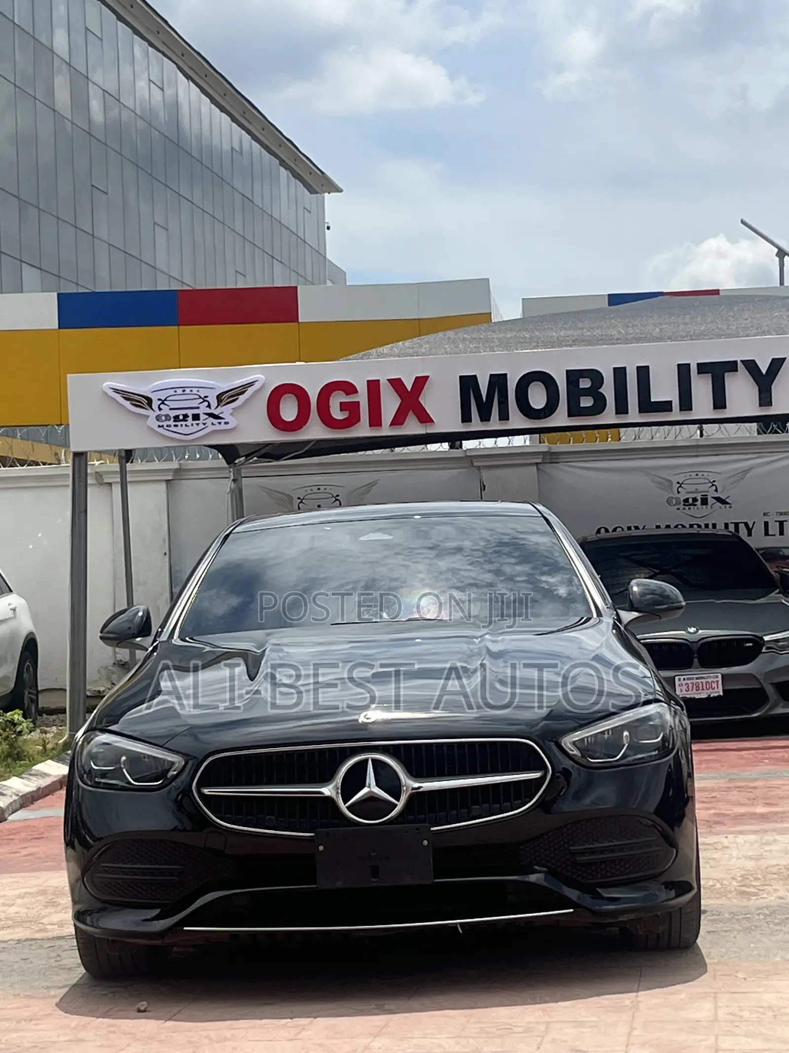 Mercedes-Benz C300 2022 Black