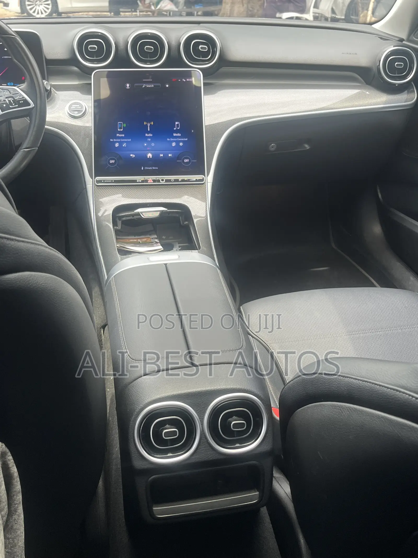 Mercedes-Benz C300 2022 Black