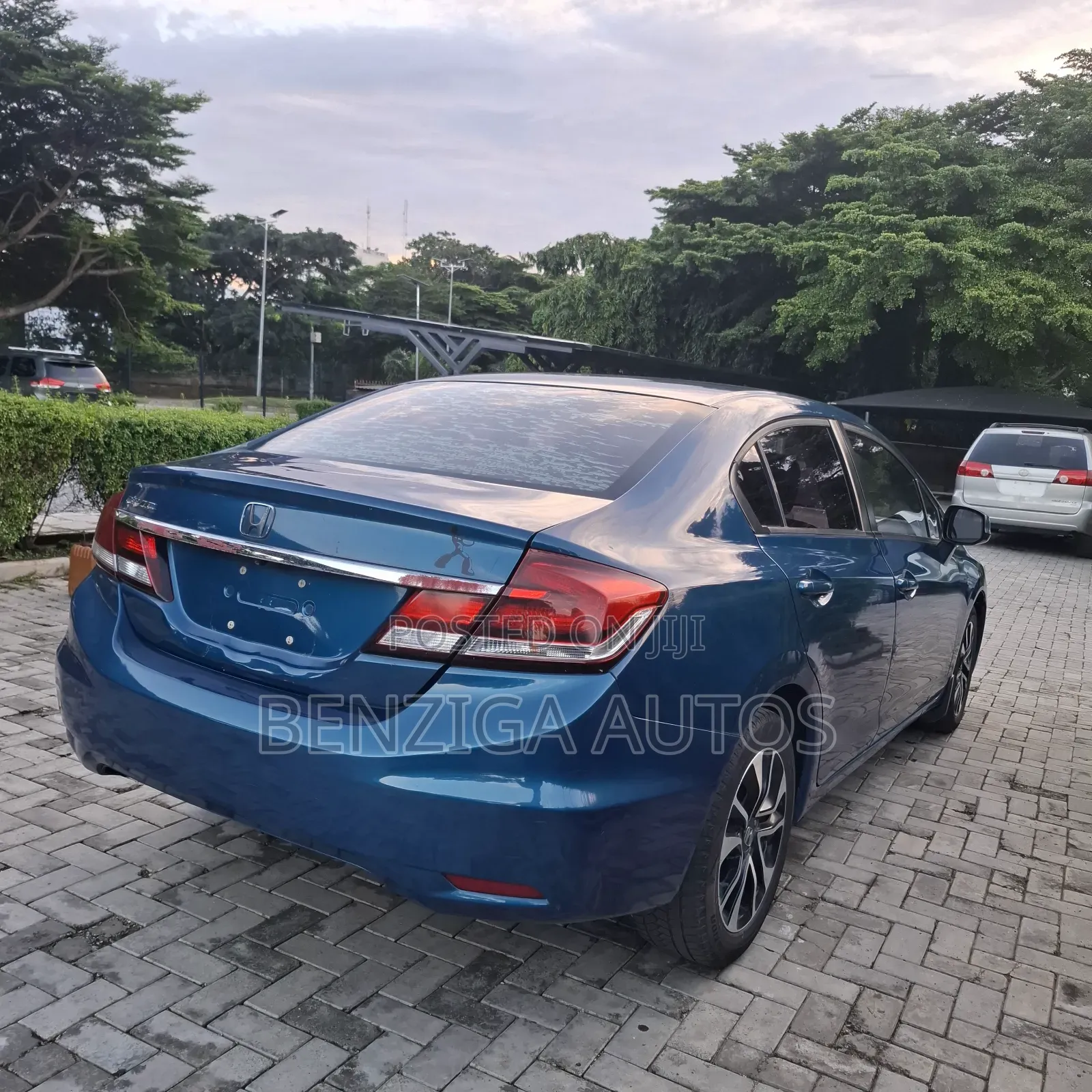 Honda Civic 2013 Blue