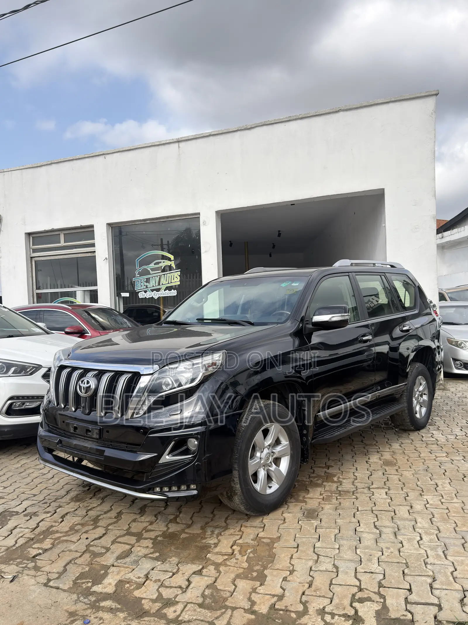 Toyota Land Cruiser Prado 4.0 Petrol TX-L 2016 Black