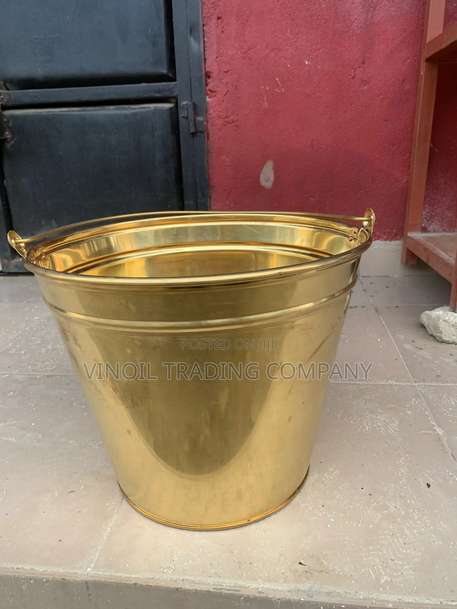 Brass/Gold Fire Bucket