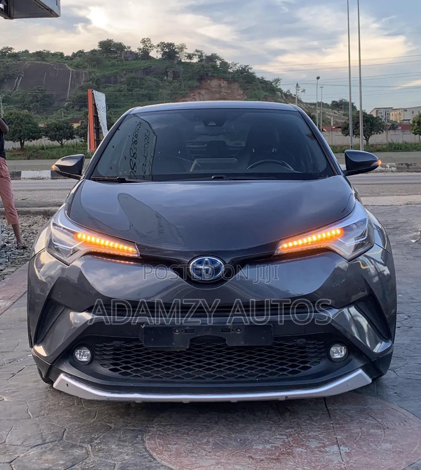 Toyota C-HR 2017 Gray