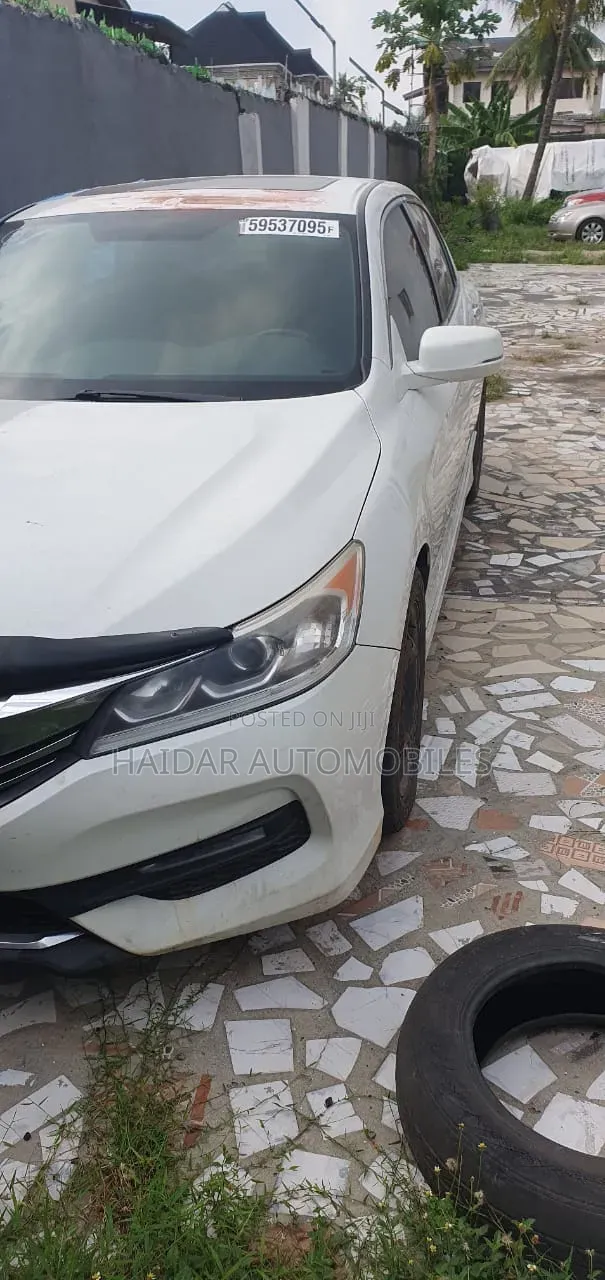 Honda Accord 2017 White