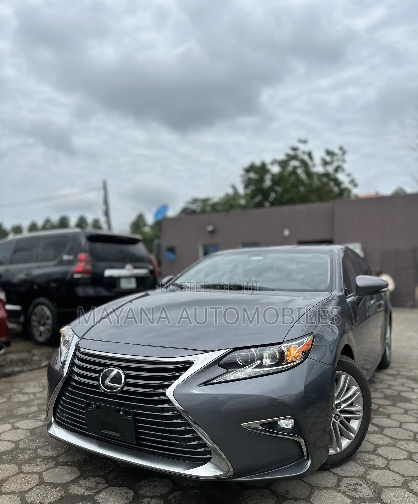 Lexus ES 350 FWD 2016 Gray
