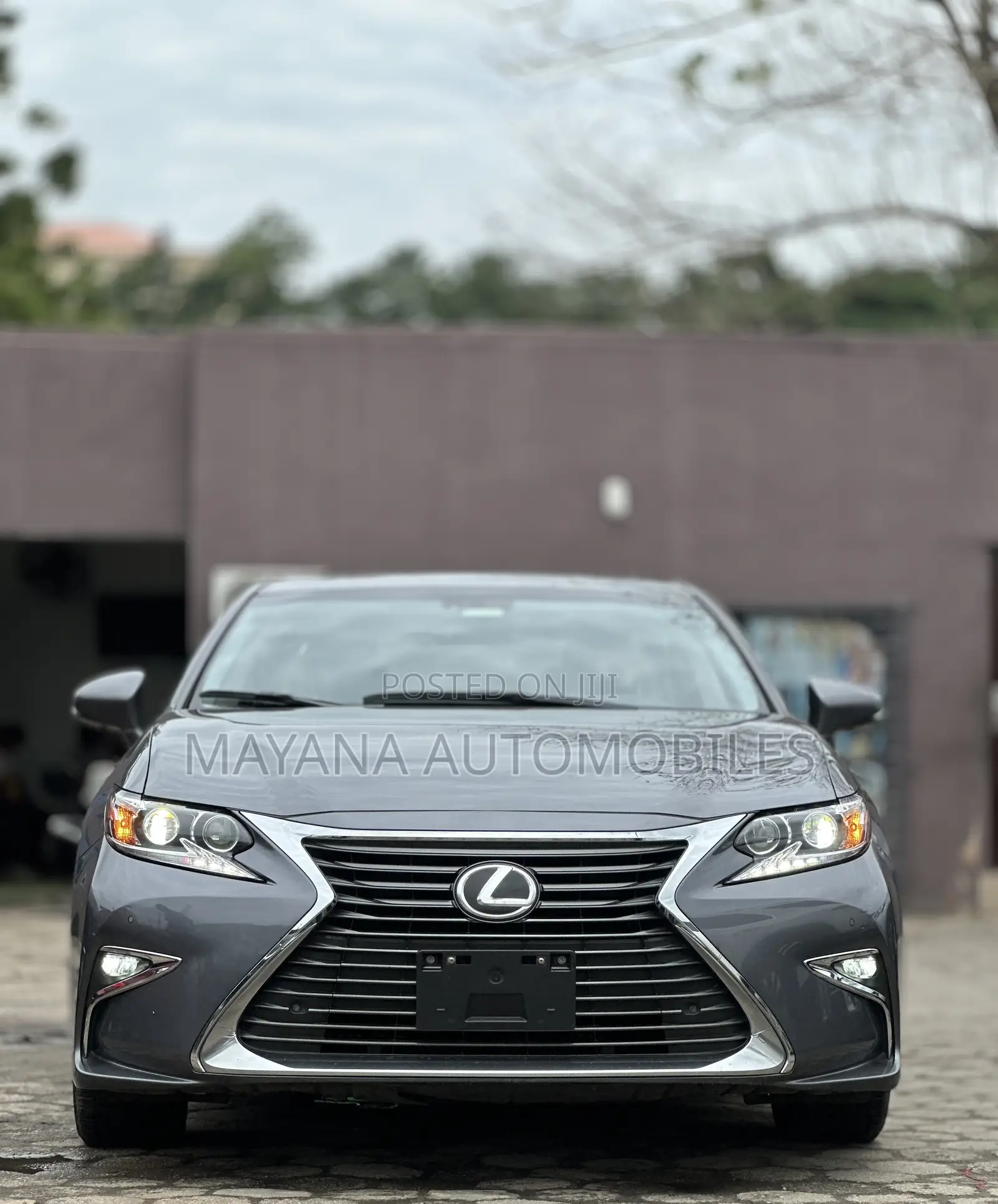 Lexus ES 350 FWD 2016 Gray