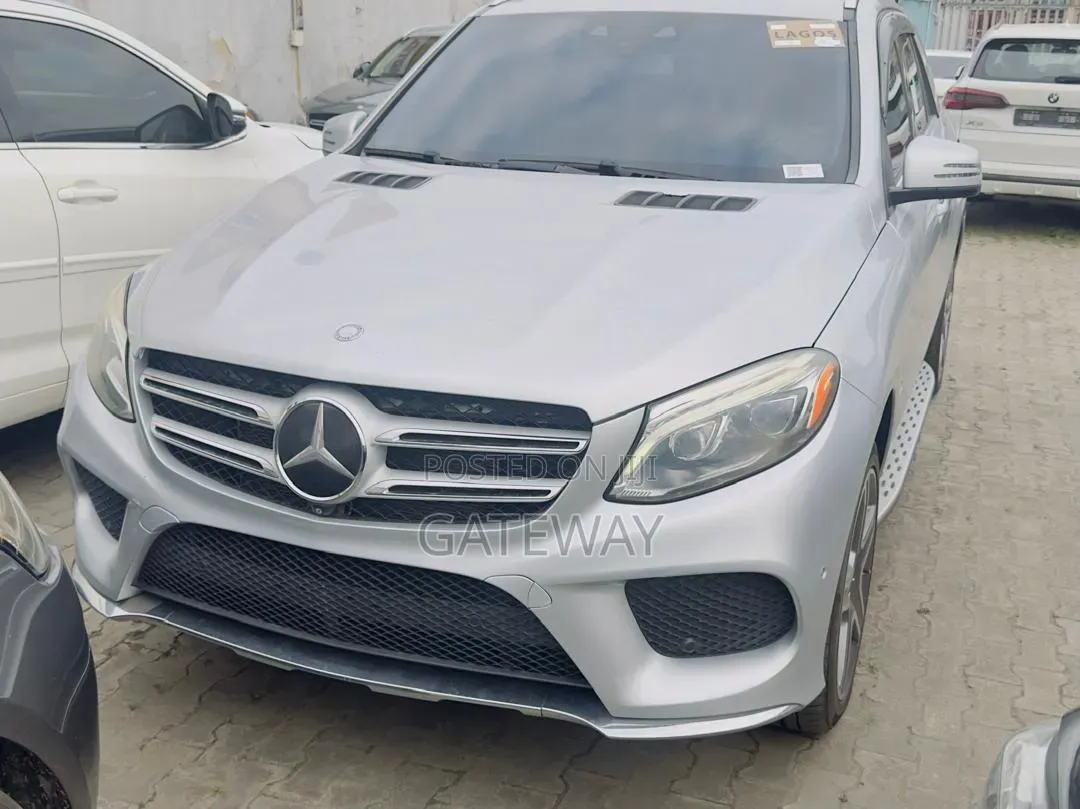 Mercedes-Benz GLE-Class GLE 400 4MATIC 2016 Silver