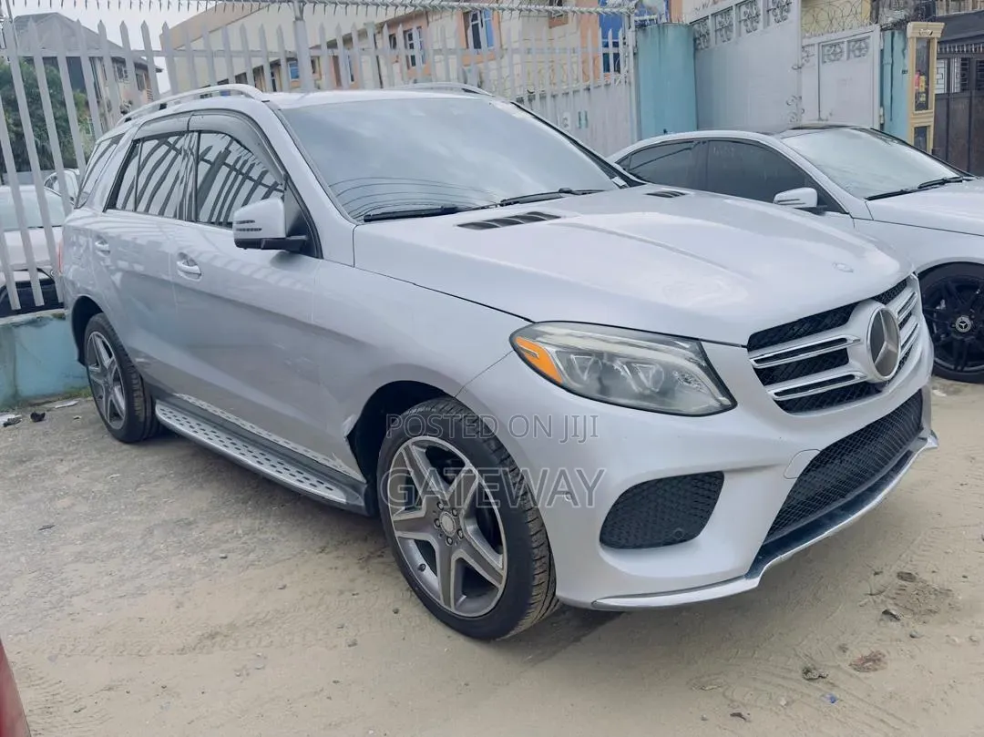 Mercedes-Benz GLE-Class GLE 400 4MATIC 2016 Silver