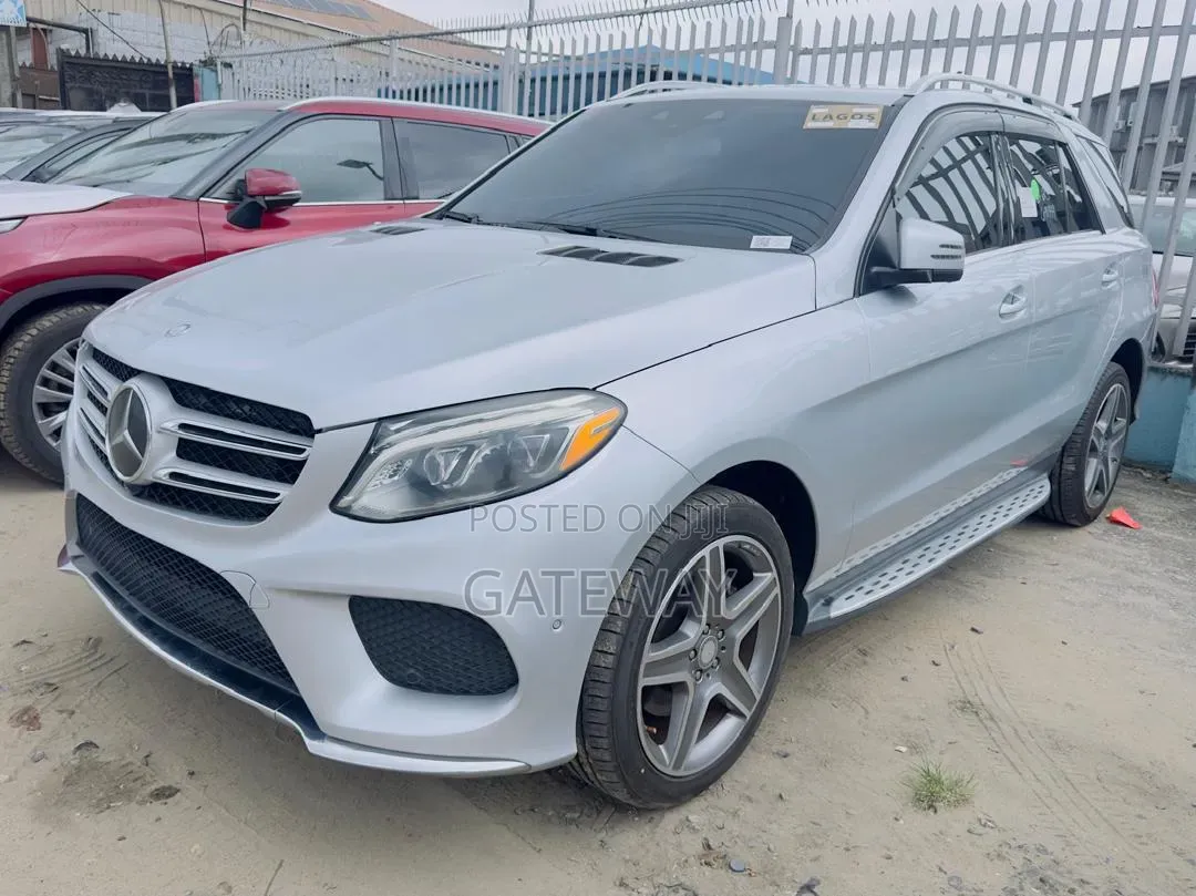 Mercedes-Benz GLE-Class GLE 400 4MATIC 2016 Silver