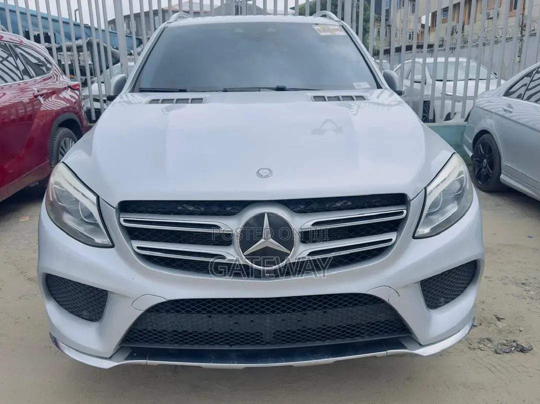 Mercedes-Benz GLE-Class GLE 400 4MATIC 2016 Silver