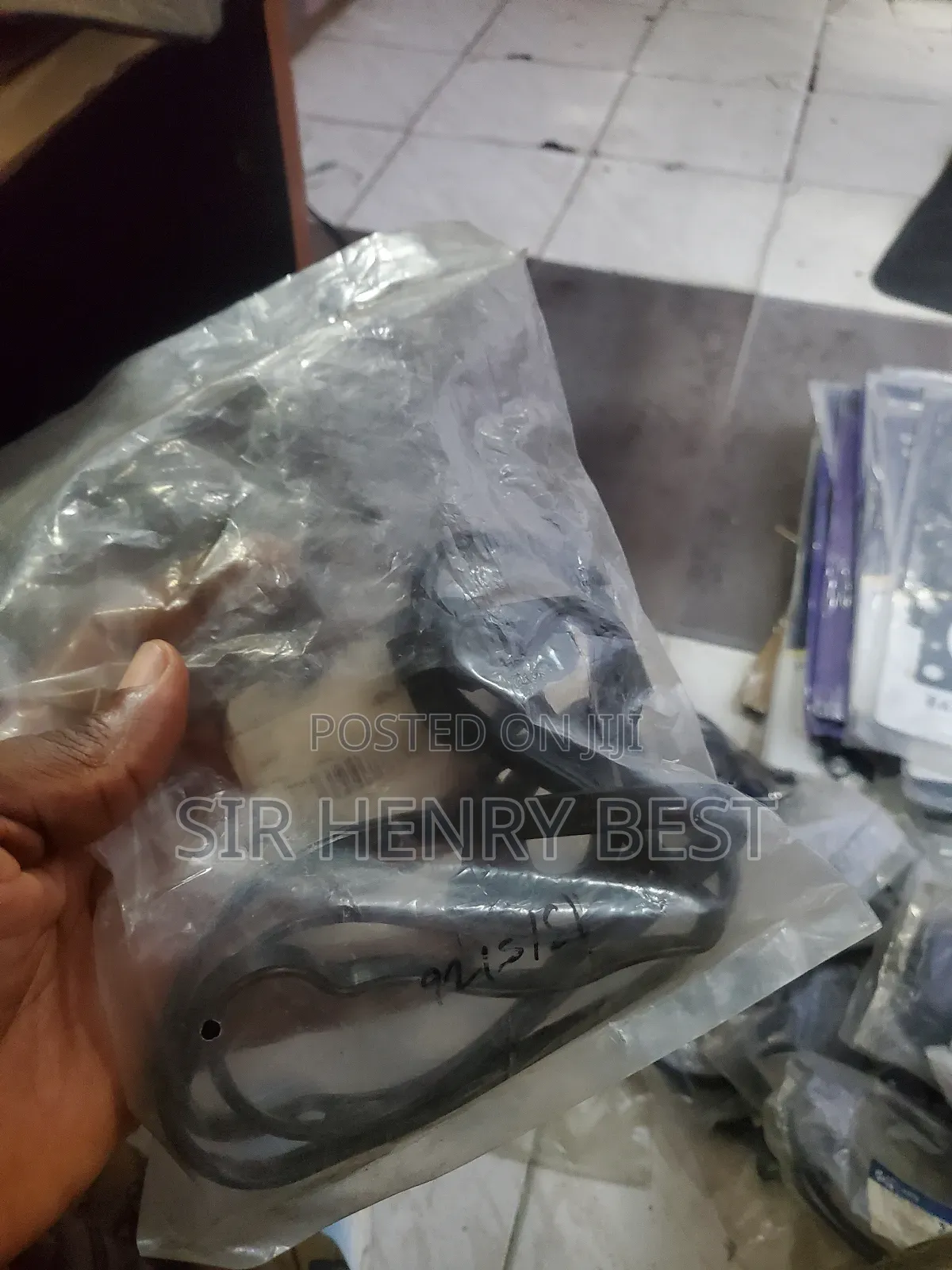 Valve Cover Gasket Hyundai Accents. 1.6..22441 2B002