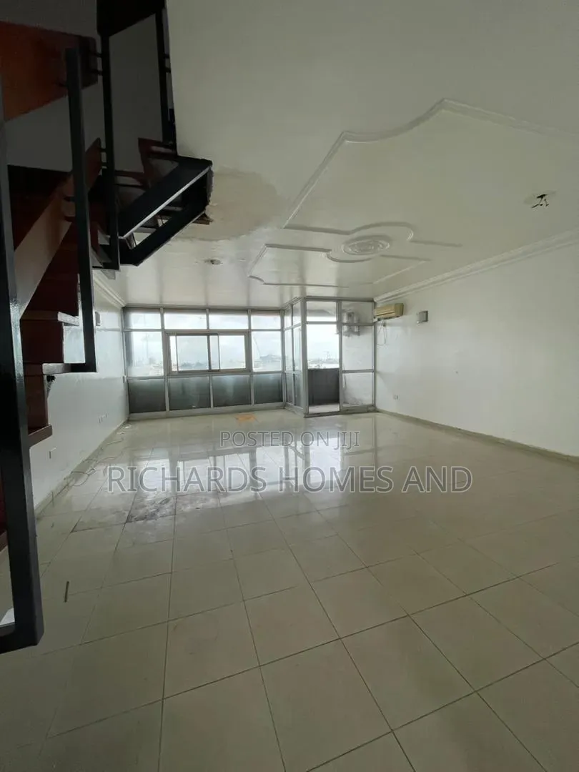 3bdrm Apartment in 1004 for rent