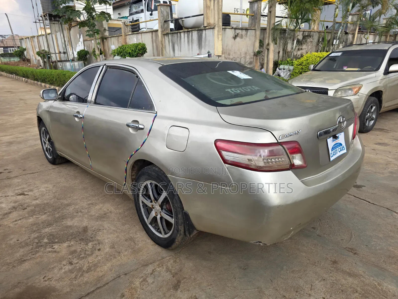 Toyota Camry XLE 4dr Sedan (2.4L 4cyl 5A) 2007 Gold
