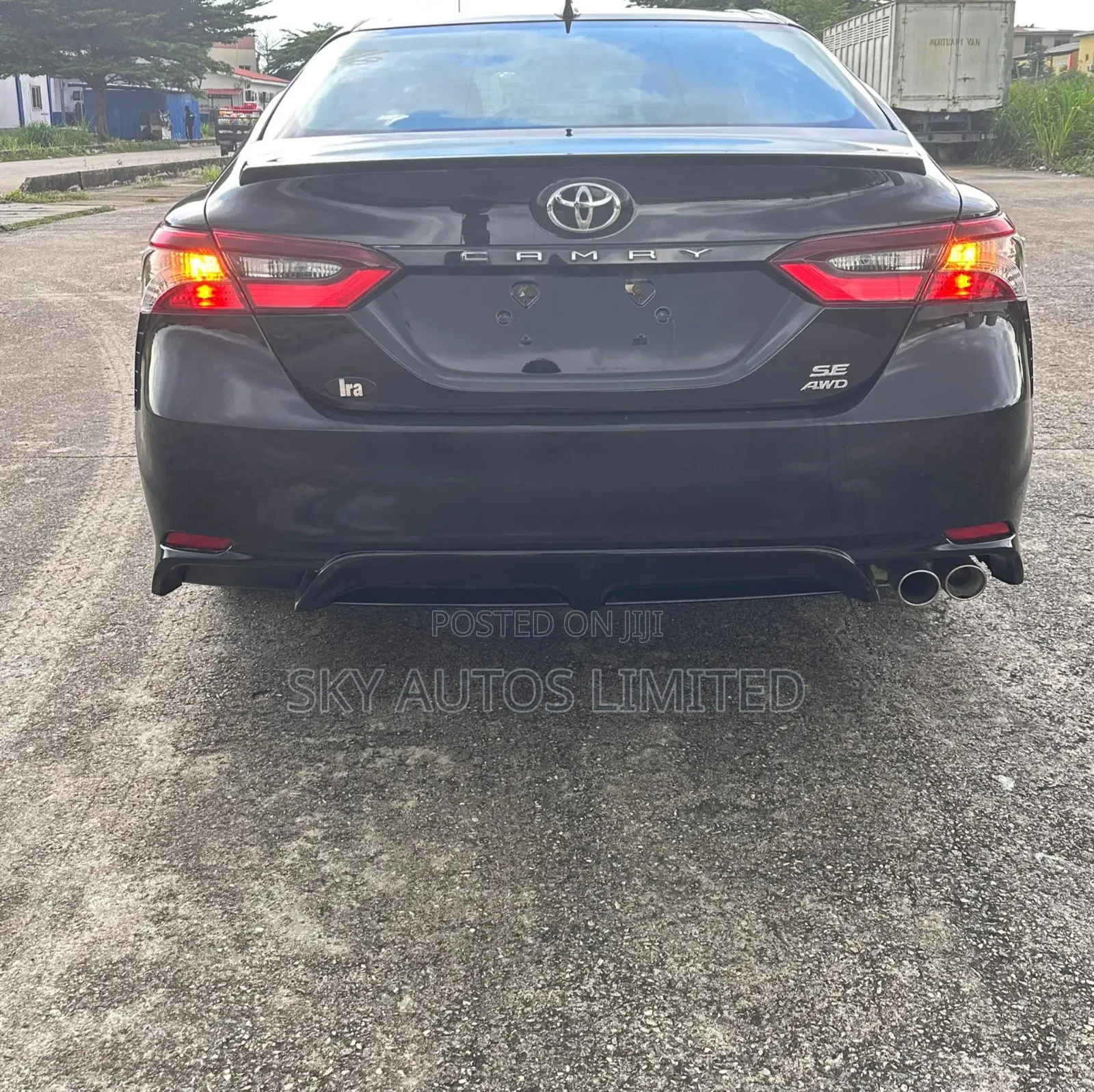 Toyota Camry SE 2022 Black